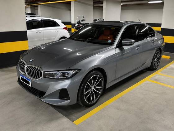 BMW 320i 2.0 16V TURBO FLEX SPORT GP AUTOMÁTICO BMW 320i 2.0 16V TURBO FLEX SPORT GP AUTOMÁTICO